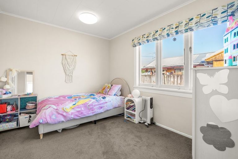 Photo of property in 21 Primrose Street, Frankton, Hamilton, 3204
