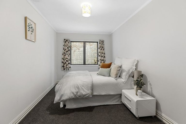 Photo of property in 10/162u Aro Street, Aro Valley, Wellington, 6021