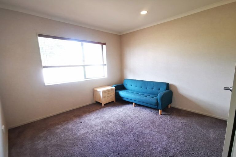 Photo of property in 35 Milbrook Place, Chartwell, Hamilton, 3210