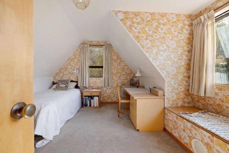 Photo of property in 35 Mountain View Road, Dalefield, Queenstown, 9371