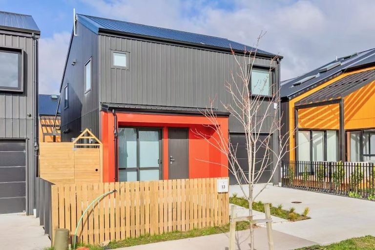 Photo of property in 13 Murray Grey Lane, Karaka, 2580