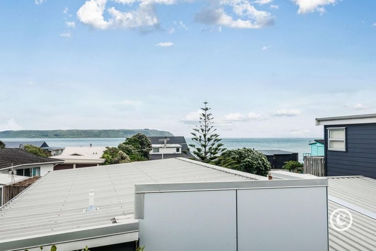 Photo of property in 14-f2 Tireti Road, Titahi Bay, Porirua, 5022