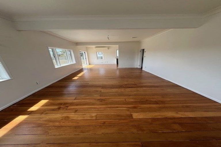 Photo of property in 3 Pukaki Street, Mount Maunganui, 3116