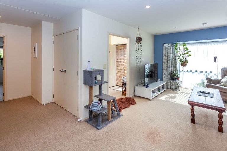 Photo of property in 2 Mayfair Close, Whitianga, 3510