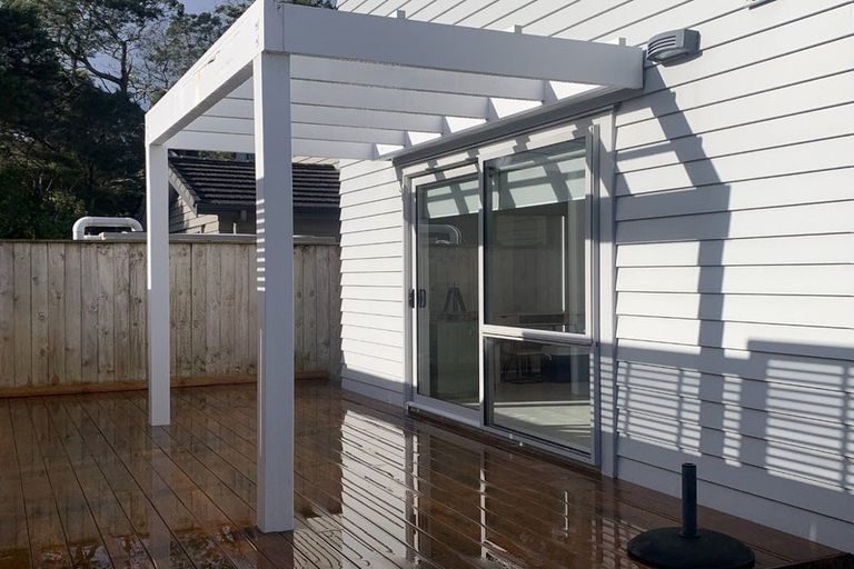 Photo of property in 7 Muriels View Lane, Massey, Auckland, 0614