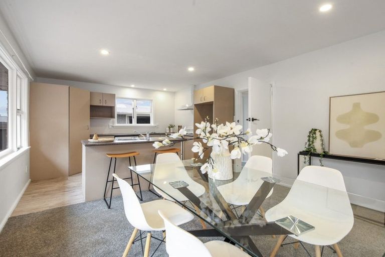 Photo of property in 32 Compton Street, Woolston, Christchurch, 8062