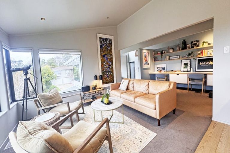 Photo of property in 15 Harper Street, Chatswood, Auckland, 0626