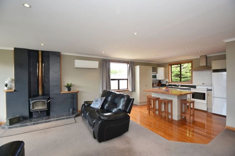 Photo of property in 26 Flora Road West, Makarewa, Invercargill, 9876