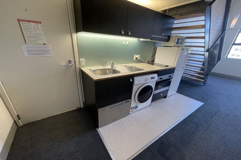 Photo of property in Urbane Apartments, 38/29 Webb Street, Mount Cook, Wellington, 6011