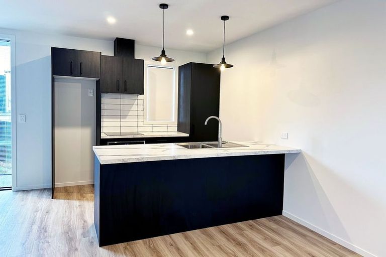 Photo of property in 61 Pipi Place, Levin, 5510