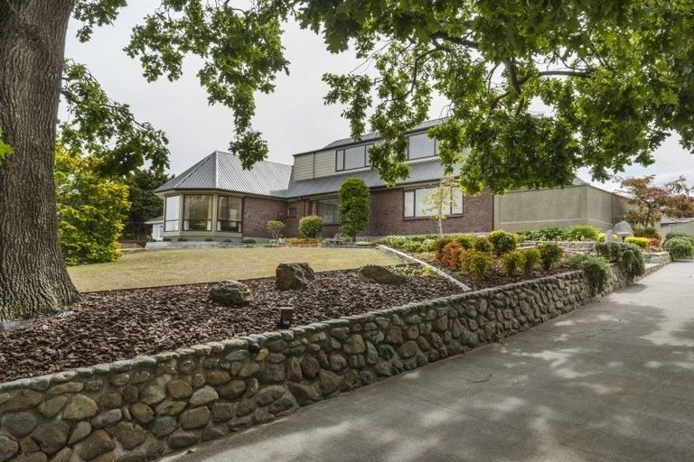 Photo of property in 37 East Street, Terrace End, Palmerston North, 4410