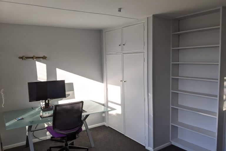 Photo of property in 12 Tawa Street, Eastbourne, Lower Hutt, 5013