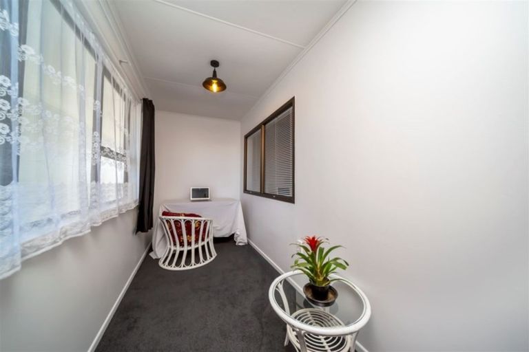 Photo of property in 154 Miranda Street, Stratford, 4332