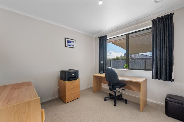 Photo of property in 16 Hope Drive, Witherlea, Blenheim, 7201