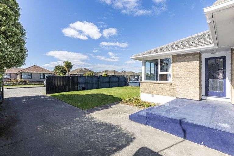 Photo of property in 87 Blankney Street, Hornby, Christchurch, 8042