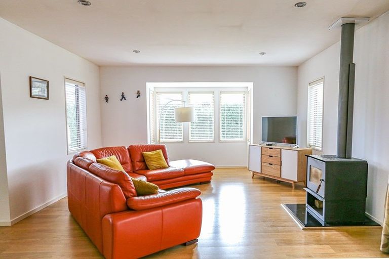 Photo of property in 23 Cathcart Crescent, Prebbleton, 7604