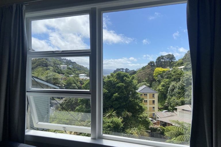 Photo of property in 164 Glenmore Street, Northland, Wellington, 6012
