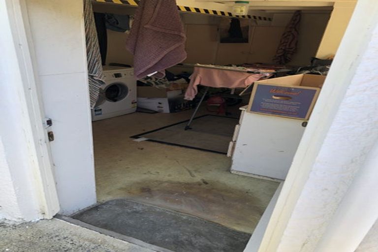 Photo of property in 128 Centennial Avenue, Helensburgh, Dunedin, 9010