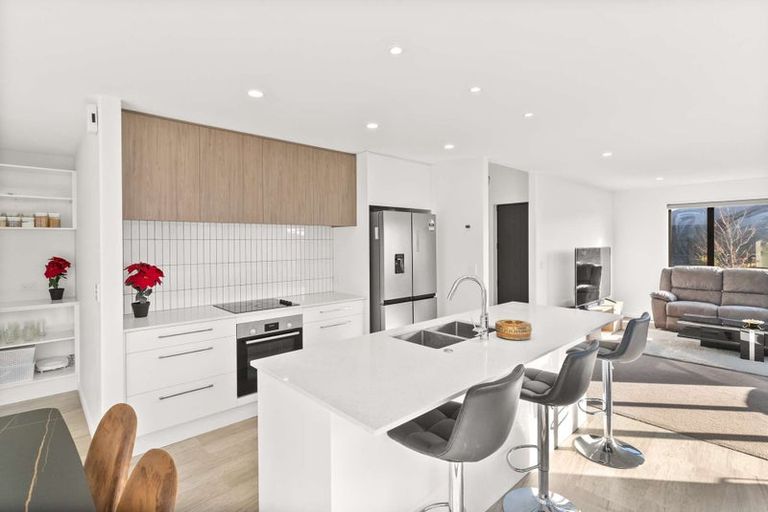 Photo of property in 8 Kate Sheppard Drive, Rolleston, 7615