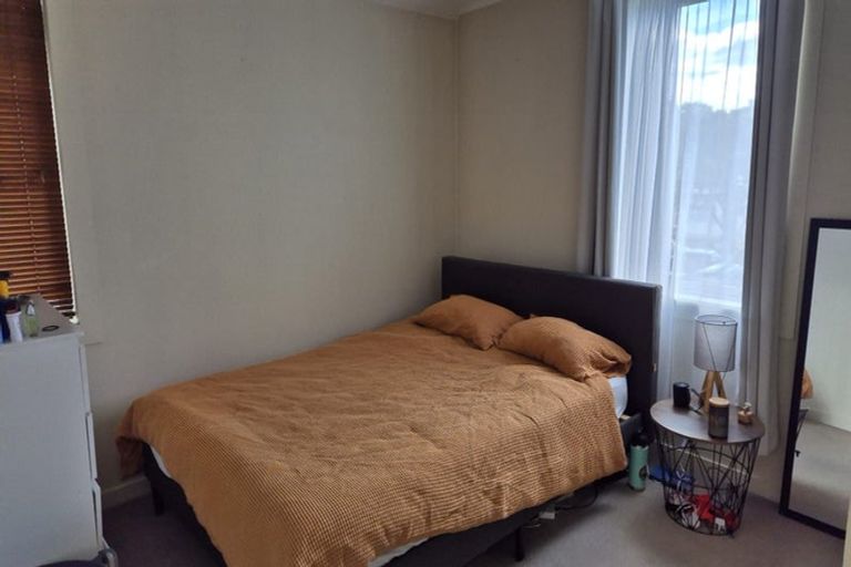 Photo of property in 66d Constable Street, Newtown, Wellington, 6021