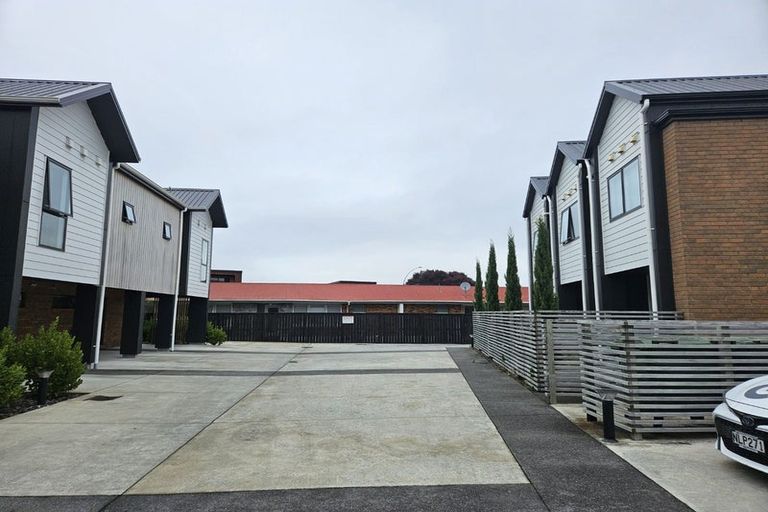 Photo of property in 1/150 Te Rapa Road, Beerescourt, Hamilton, 3200