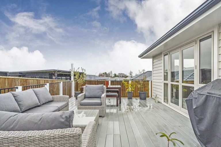Photo of property in 12 Poplar Grove, Feilding, 4702