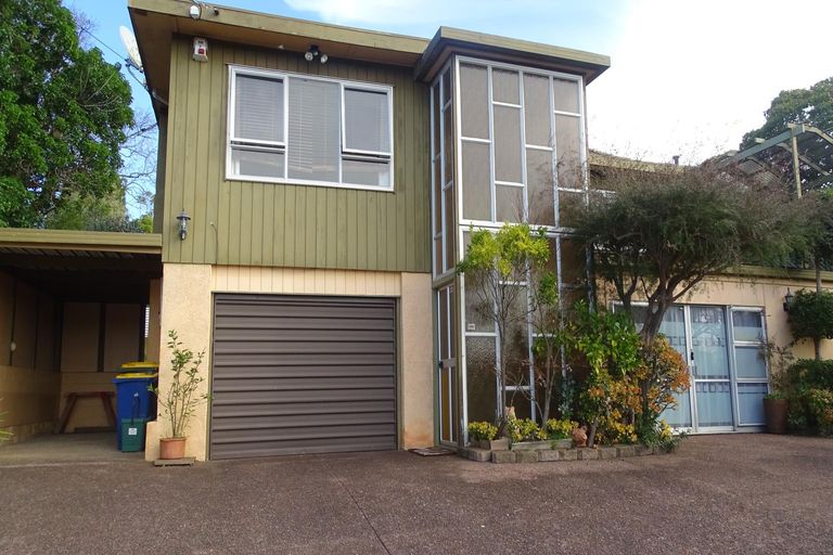 Photo of property in 2/44 Corunna Road, Milford, Auckland, 0620