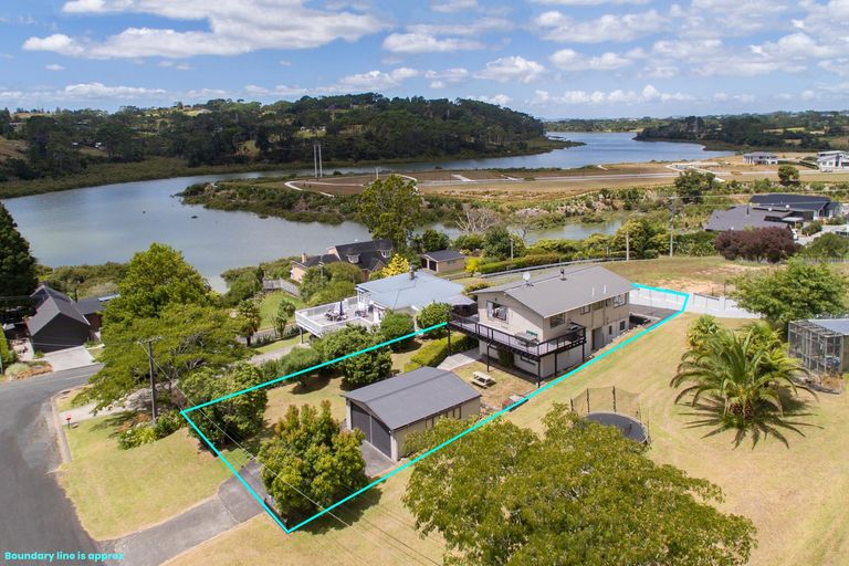 Photo of property in 76 Princes Street, Riverhead, 0820