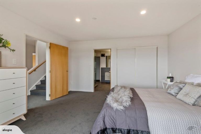 Photo of property in 272 Major Hornbrook Road, Mount Pleasant, Christchurch, 8081
