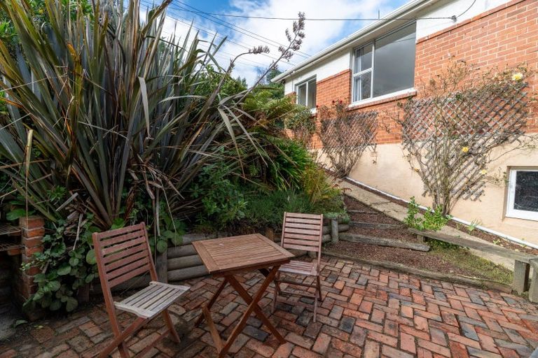Photo of property in 22 Wharfdale Street, Macandrew Bay, Dunedin, 9014