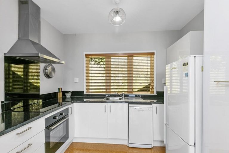 Photo of property in Thanet Court, 2u6 Penn Way, Brooklyn, Wellington, 6021