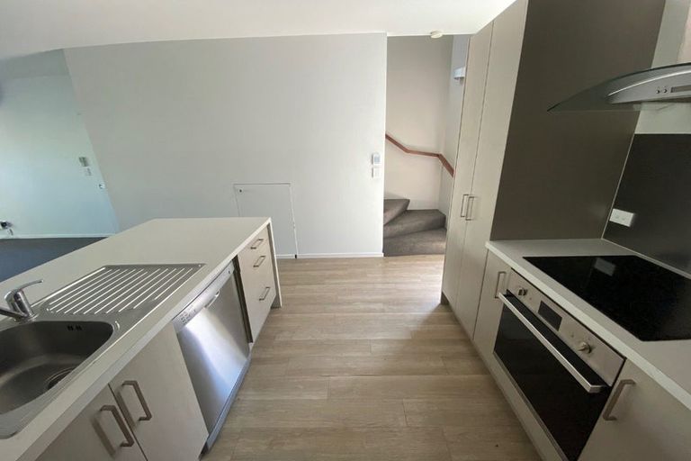 Photo of property in 5/89 Poulson Street, Addington, Christchurch, 8024