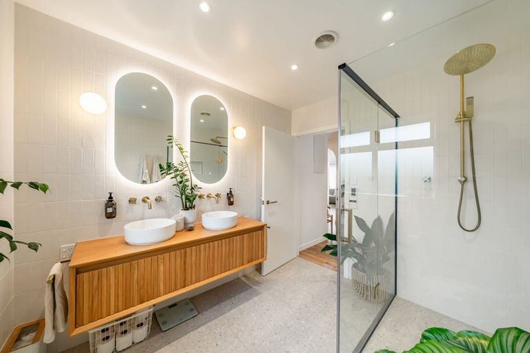 Photo of property in 4a Golders Road, Elderslea, Upper Hutt, 5018