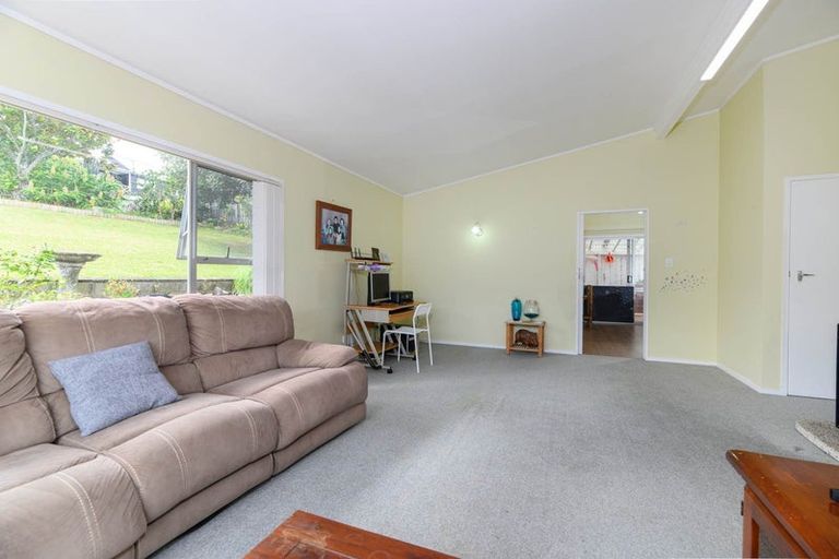 Photo of property in 7 Darcy Place, Massey, Auckland, 0614