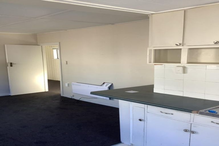 Photo of property in 13 Manning Place, Woolston, Christchurch, 8023