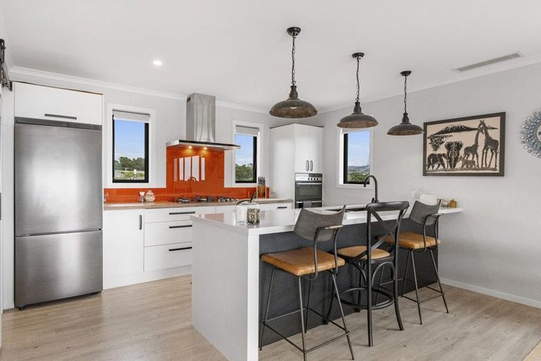 Photo of property in 16a No 2 Road, Te Puke, 3119