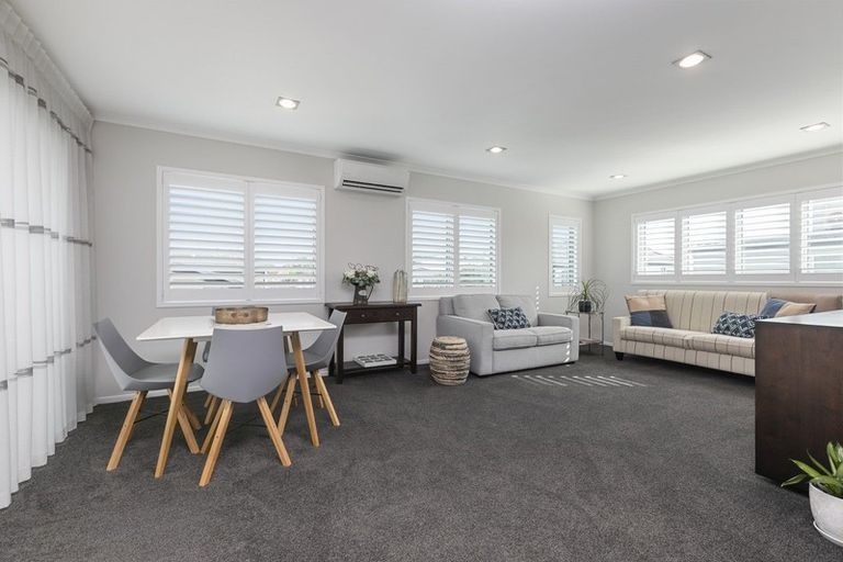 Photo of property in 198 Marine Parade, Mount Maunganui, 3116