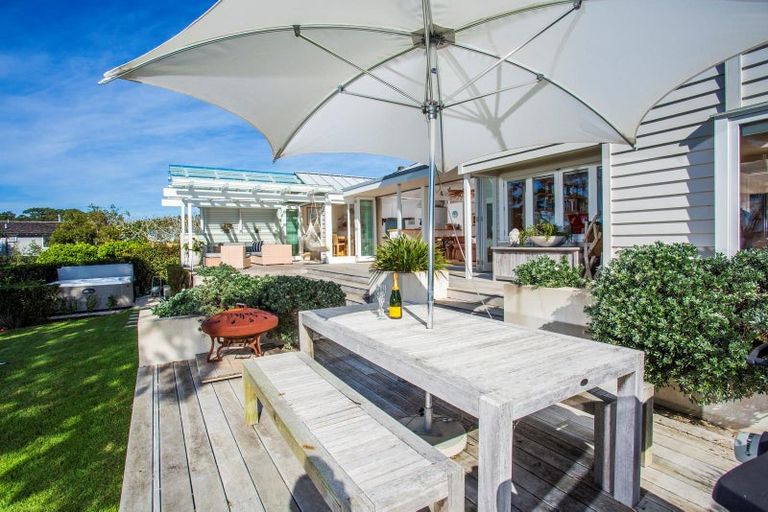 Photo of property in 24 Hamana Street, Narrow Neck, Auckland, 0622