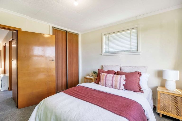 Photo of property in 73 Brynley Street, Hornby, Christchurch, 8042