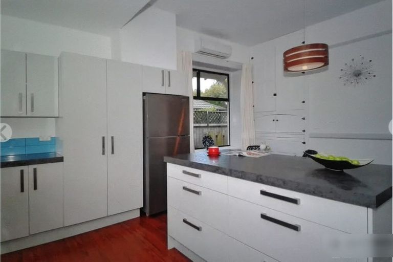 Photo of property in 104 Saint James Avenue, Papanui, Christchurch, 8053