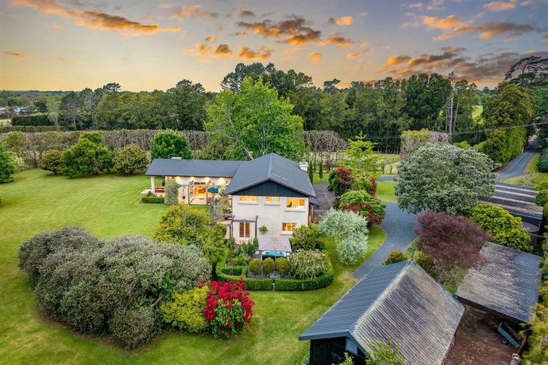 Photo of property in 5 Dysart Lane, Kumeu, 0891