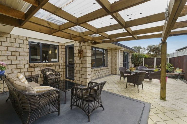 Photo of property in 48 Regent Drive, Paraparaumu Beach, Paraparaumu, 5032