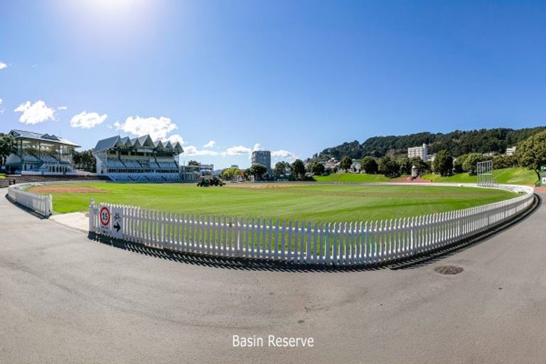 Photo of property in Nouvo Apartments, 3g/21 Rugby Street, Mount Cook, Wellington, 6021