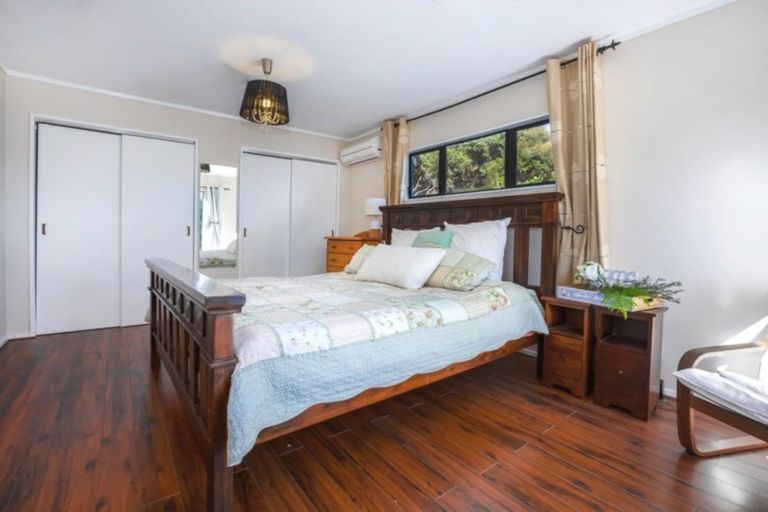 Photo of property in 60 Sailmaker Close, Whitby, Porirua, 5024