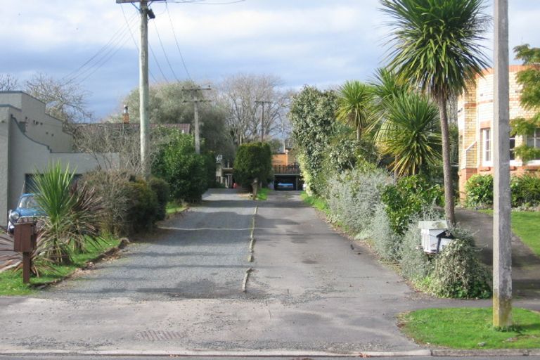 Photo of property in 102a Macfarlane Street, Hamilton East, Hamilton, 3216