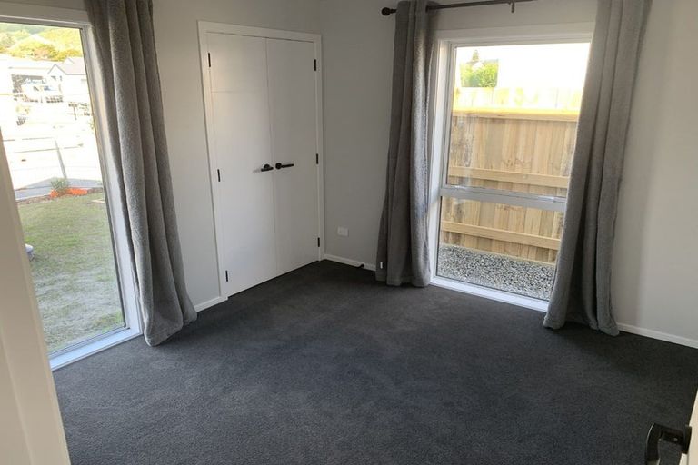 Photo of property in 34 Koru Loop, Paraparaumu, 5032