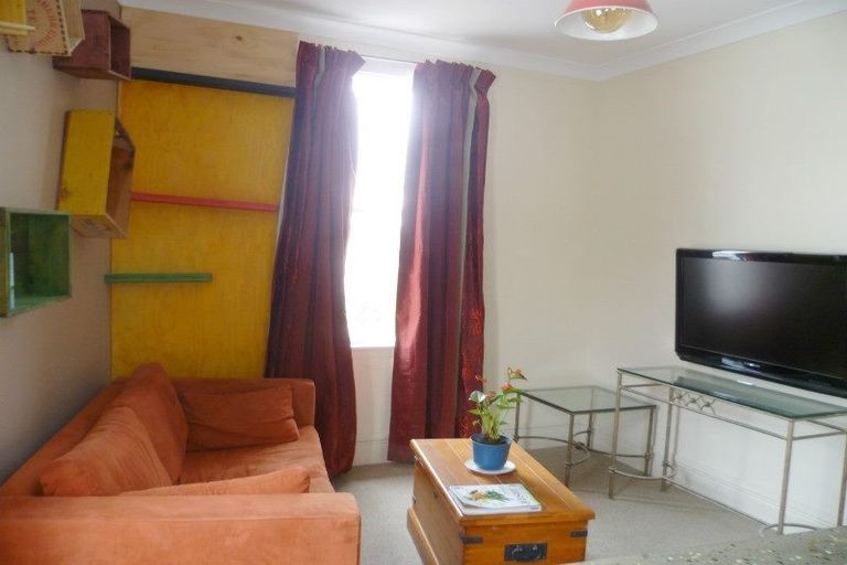 Photo of property in 121 Constable Street, Newtown, Wellington, 6021