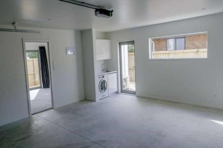 Photo of property in 24u4 Lyon Street, Frankton, Hamilton, 3204