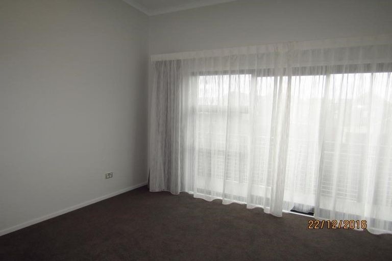 Photo of property in 176 Hobsonville Point Road, Hobsonville, Auckland, 0616