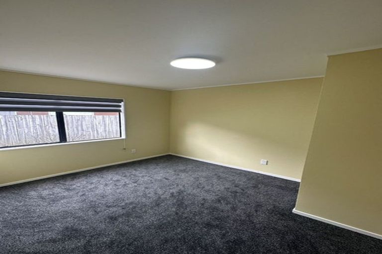 Photo of property in 2/4 Morton Avenue, Forrest Hill, Auckland, 0620
